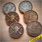 Preview: Piratemania Germany 2025 Geocoin Komplett-Set "RE Silbertaler", "LE Golddublone" und "XLE Schwarzer Achter"