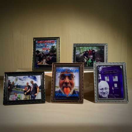 "The Photo-Frame Geocoin" - Just frame your memories - without GeoToken
