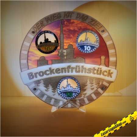 Display "MEGA Sonnenaufgang auf dem Brocken 2024"