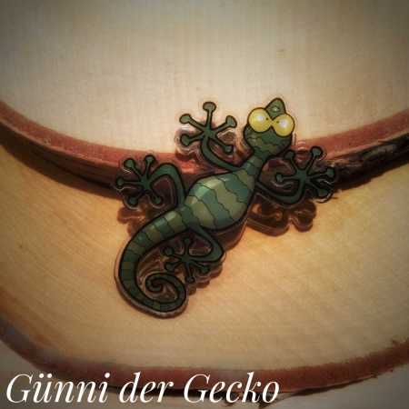"Guenni the Gecko" - Trackbable at Geocaching.com