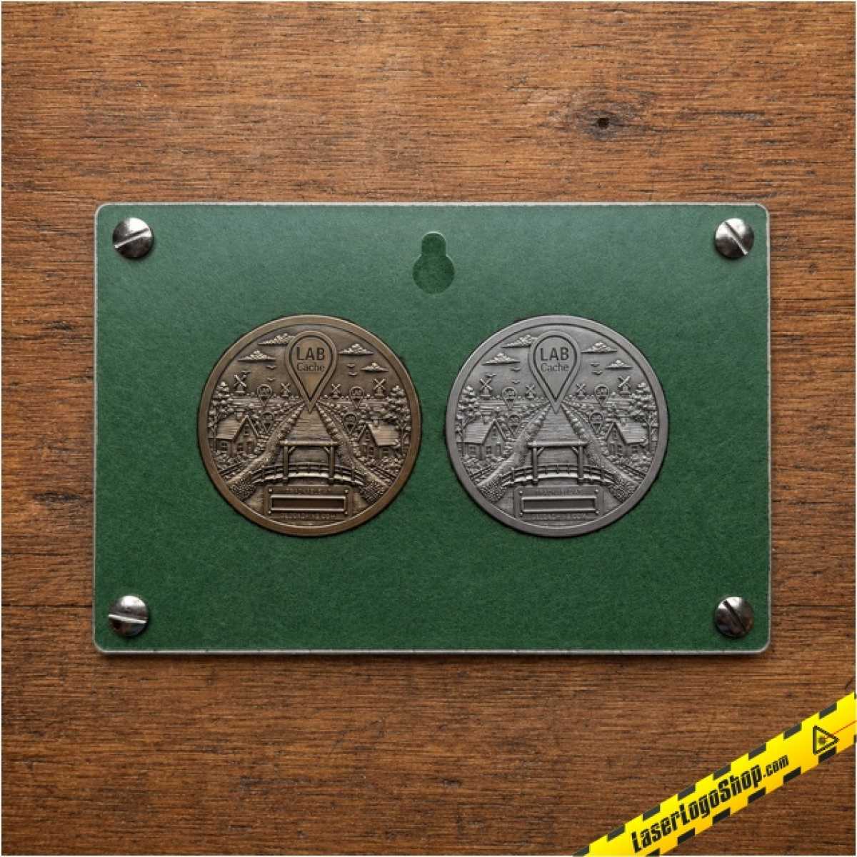 LAB-GeoArt Großefehn ~ Display für 2 Geocoins